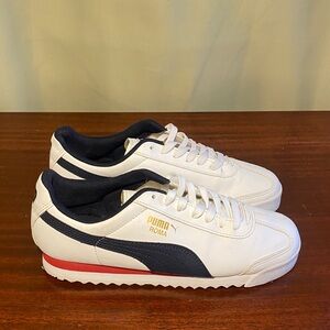 Puma Roma Basic 354259-51 White Big Kids size 6C